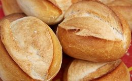 Calories du pain a la poele, chiffres nutritionnelle et vertues pour la santé