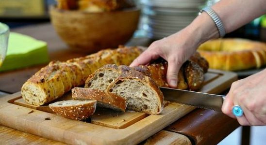 Calories du pain anglais, la valeur nutritionnelle et bienfaits pour la santé