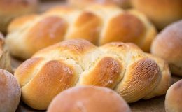 Calories du pain grec, la valeur nutritive et bénéfices pour la santé